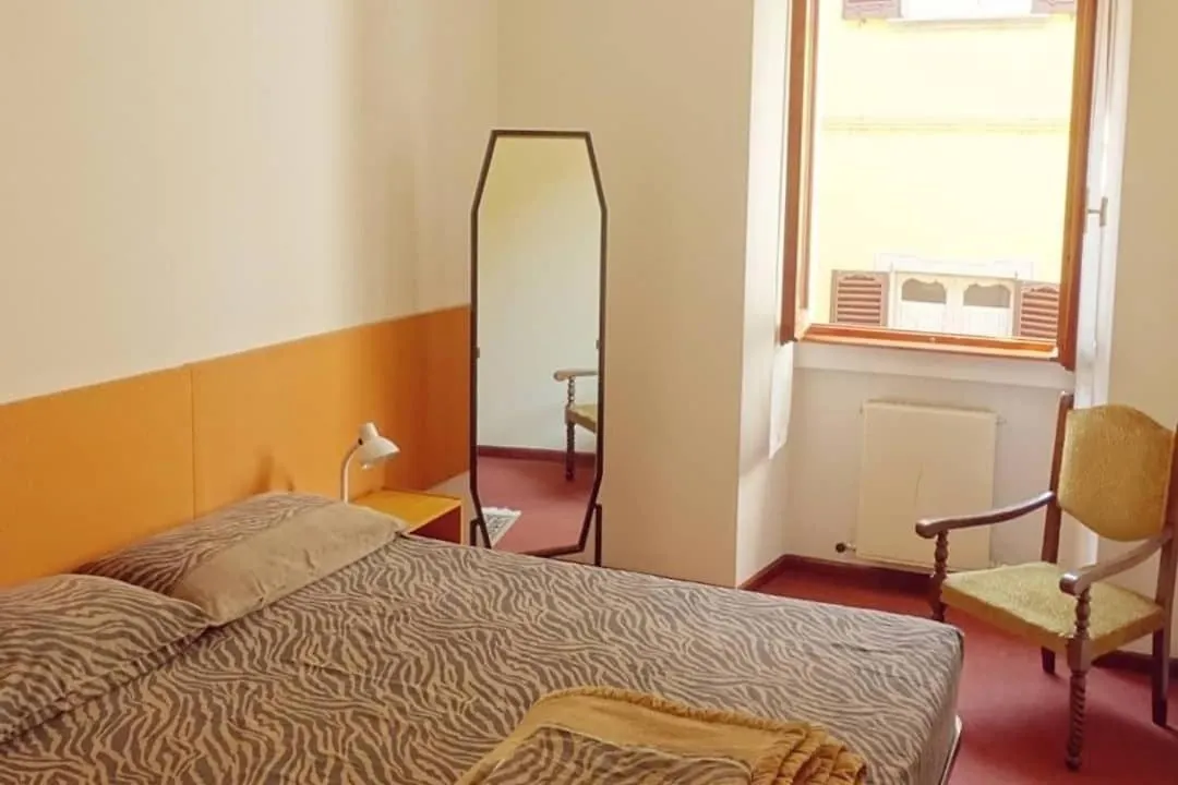 House Of Cats Apartment Domaso